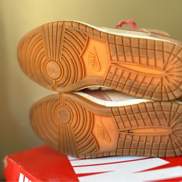 Nike Dunk High Pink Uptown Sneakers - Picture 10 of 10